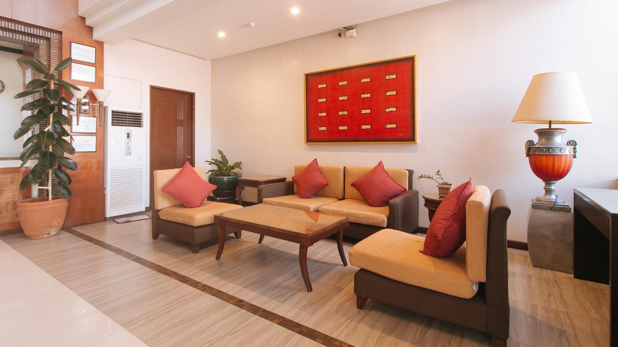 Bliss Hotel San Fernando Pampanga City Exterior foto